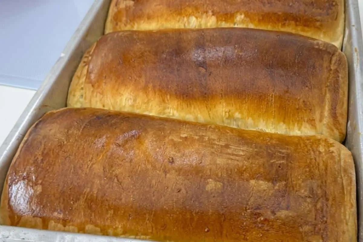 Agora que aprendi a fazer pão caseiro sem sovar não compro mais pãozinho francês na padaria