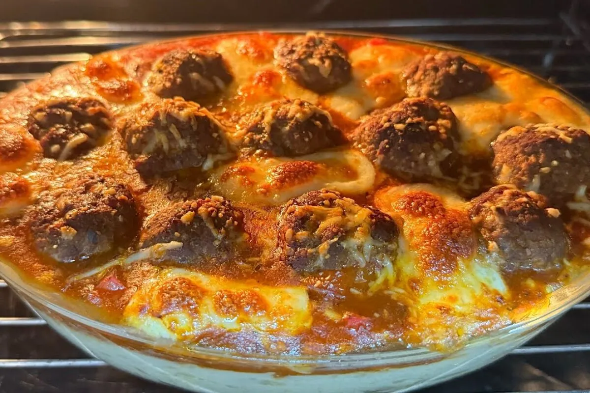 Almôndegas com purê de batata perfeitas para o almoço de domingo em família