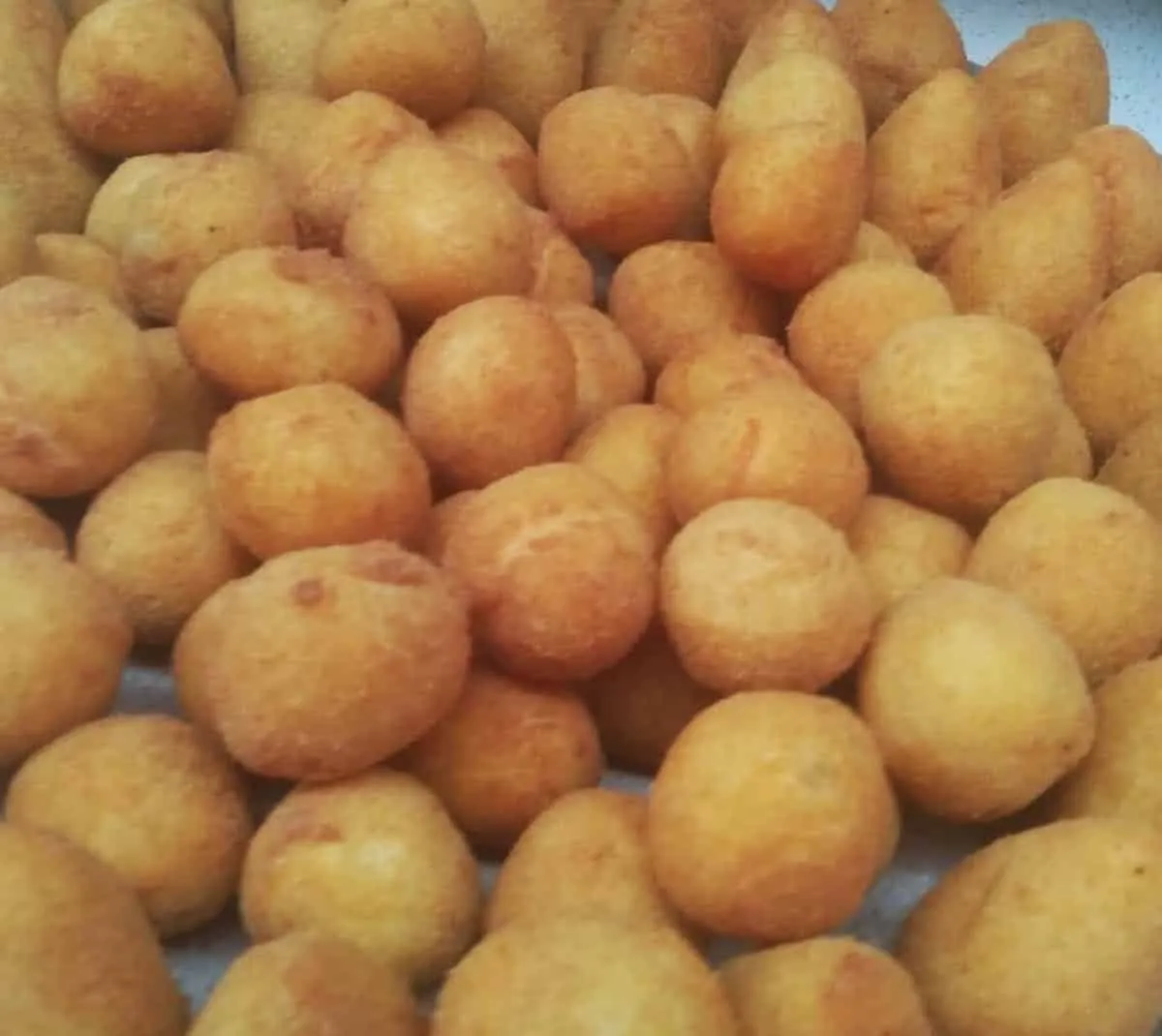Aprenda a fazer a coxinha de 3 ingredientes que é um sucesso de vendas