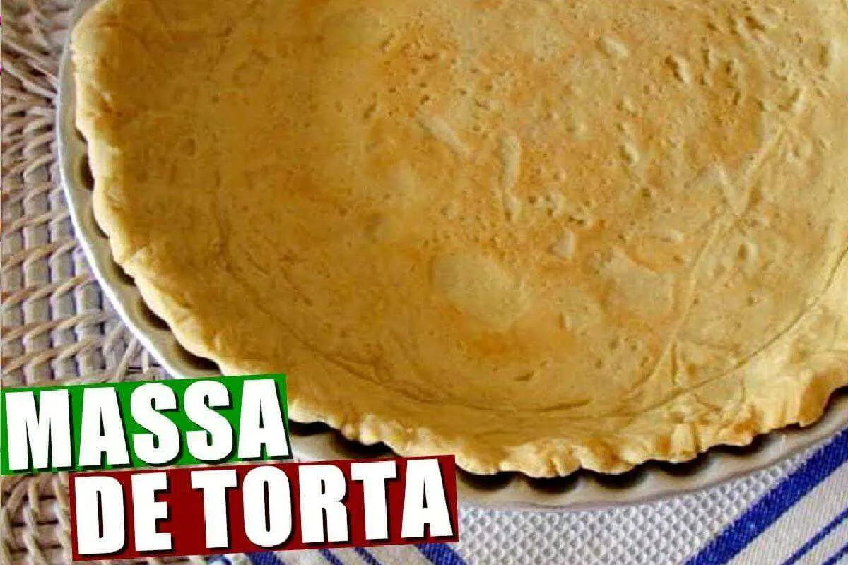 Aprenda a fazer uma massa para torta salgada que fica perfeita