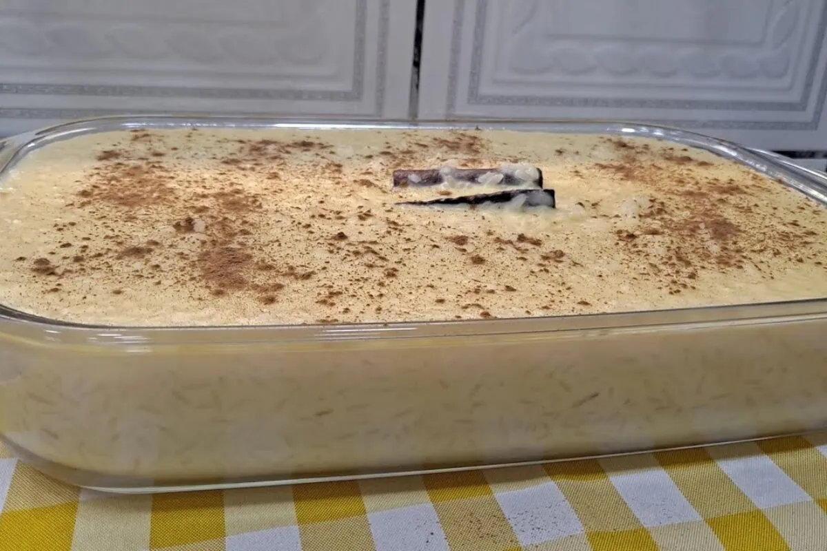 Arroz doce cremoso com milho verde: uma versão diferente e gostosa dessa sobremesa clássica