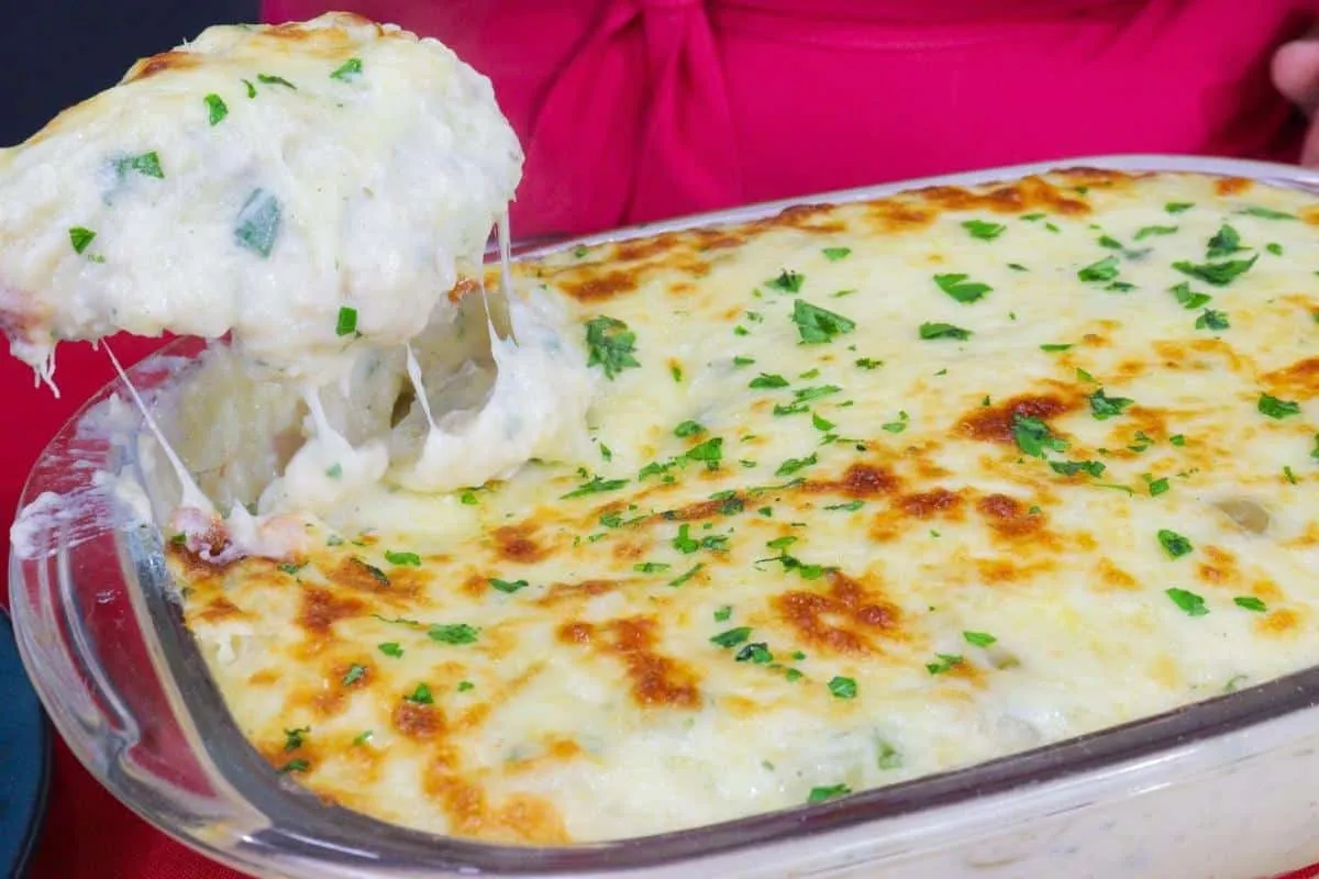 Bacalhau cremoso na travessa: delicioso e fácil de fazer para o almoço natalino
