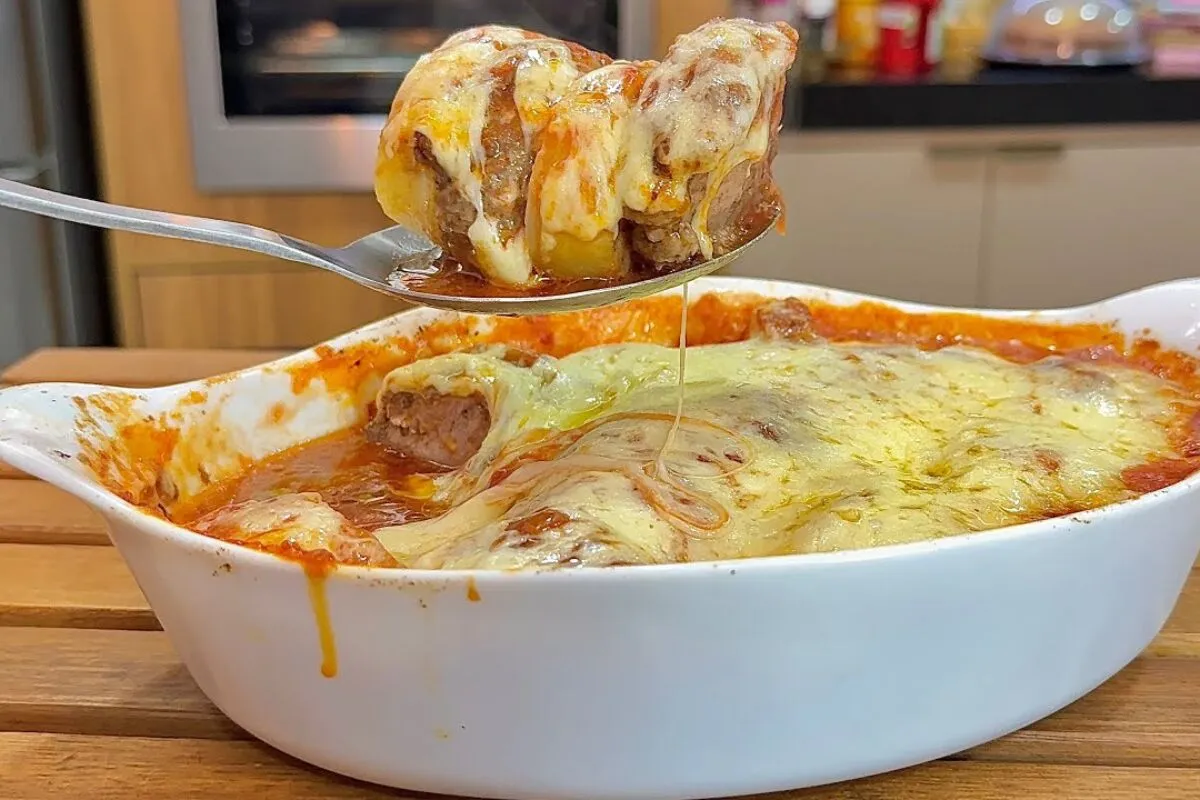 Batata com carne prática e deliciosa para você preparar no almoço de hoje