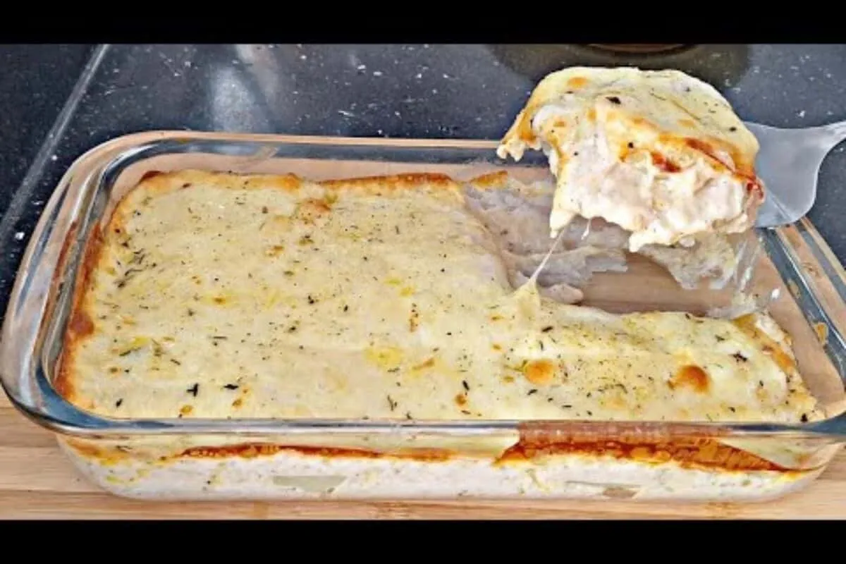 Batata cremosa de forno: você nunca mais vai querer outra receita de acompanhamento para sua ceia de Ano Novo.