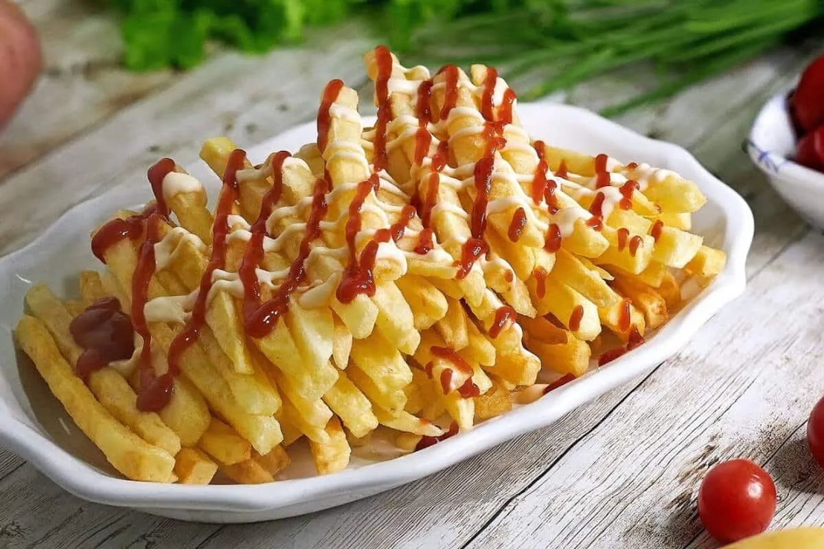 Batata frita sequinha de lanchonete: conheça essa receita e você vai querer fazer sempre