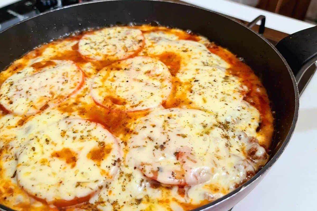 Berinjela na frigideira, um prato suculento e saboroso, feito de um jeito simples e diferente