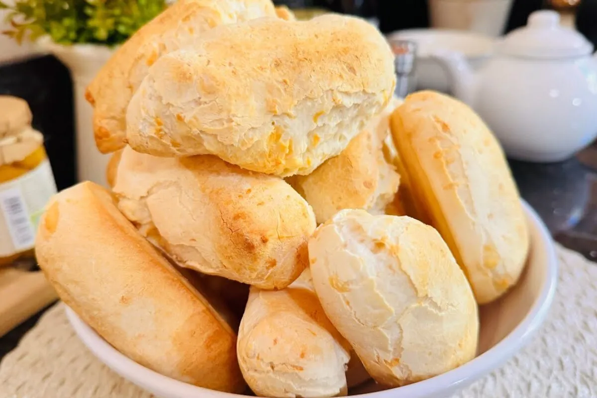 Biscoito caipira delicioso e crocante para saborear no chá da tarde