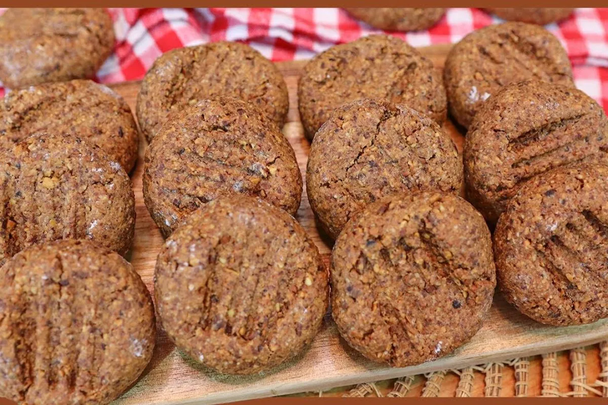 Biscoito de amendoim com apenas 4 ingredientes: fácil e crocante que todos vão adorar