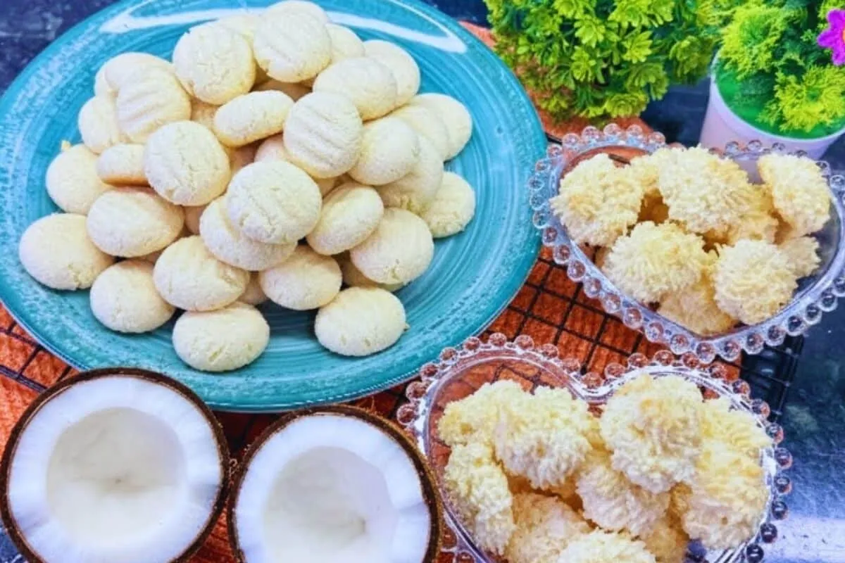 Biscoito de coco com leite condensado que leva só 3 ingredientes e fica delicioso
