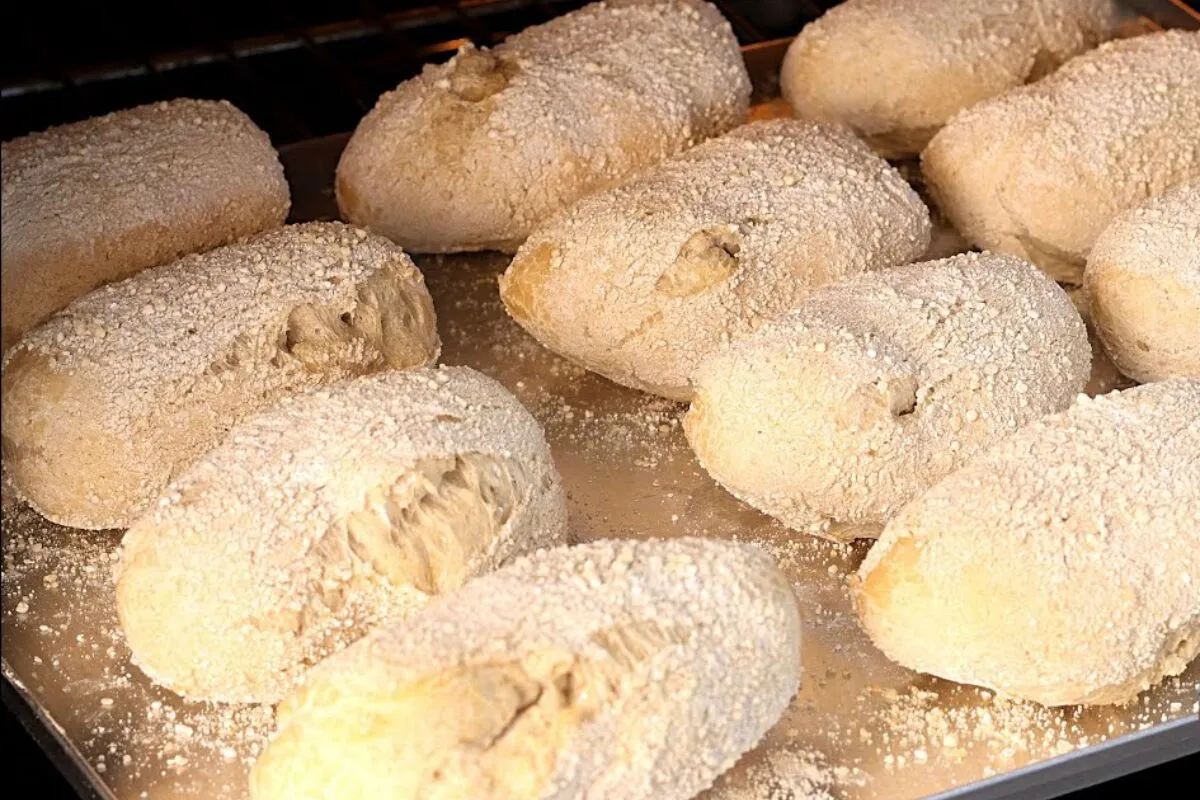 Biscoito de polvilho econômico que rende bastante e fica leve e saboroso