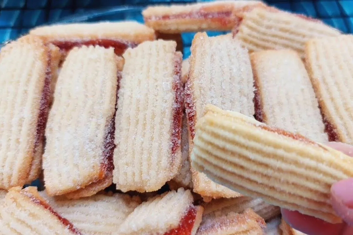 Bolachinha amanteigada com goiabada: essa receita é tão boa que faço toda semana