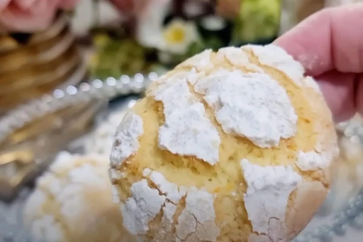 Bolachinha de laranja com gosto de infância e feita bem rapidinho