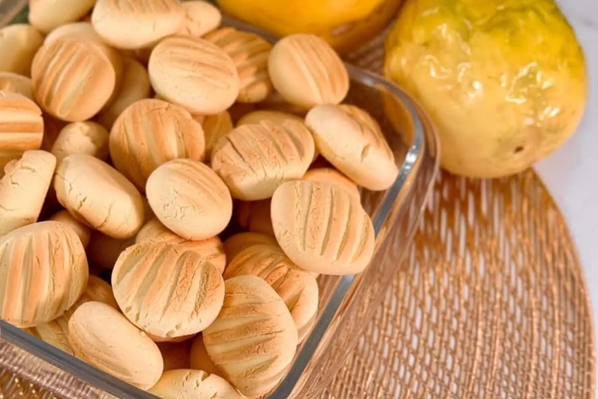 Bolachinhas mousse de maracujá que derretem na boca e muito fáceis de fazer