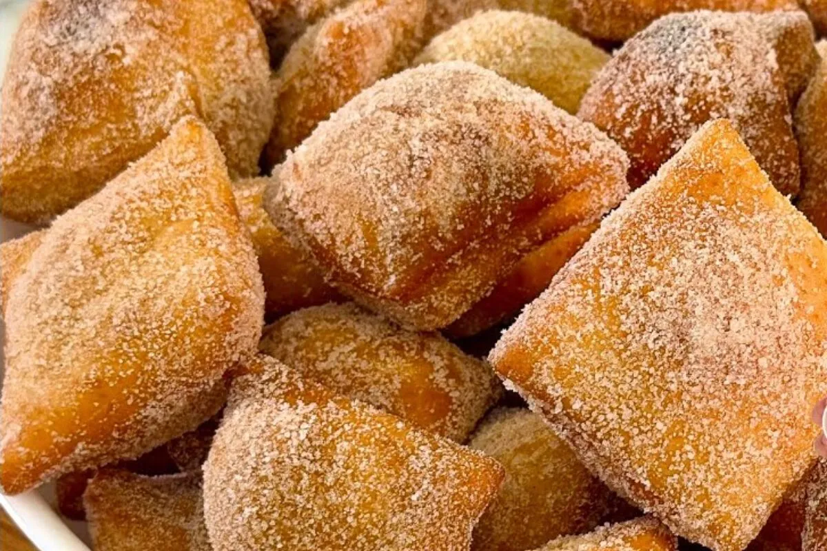 Bolinho para o café: melhor do que pão, bolinho fácil e econômico para o café da manhã