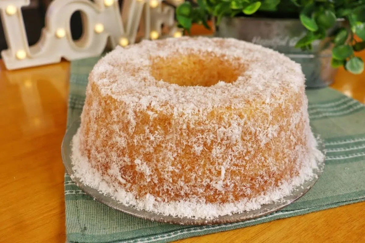 Bolo colchão de noiva: fofinho, molhadinho e perfeito para acompanhar um café fresquinho