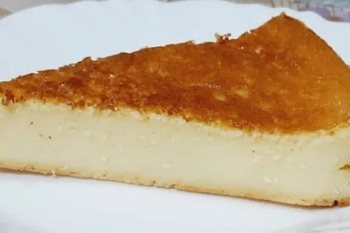 Bolo cremoso de Maizena sem farinha e sem glúten: fácil e delicioso para o café