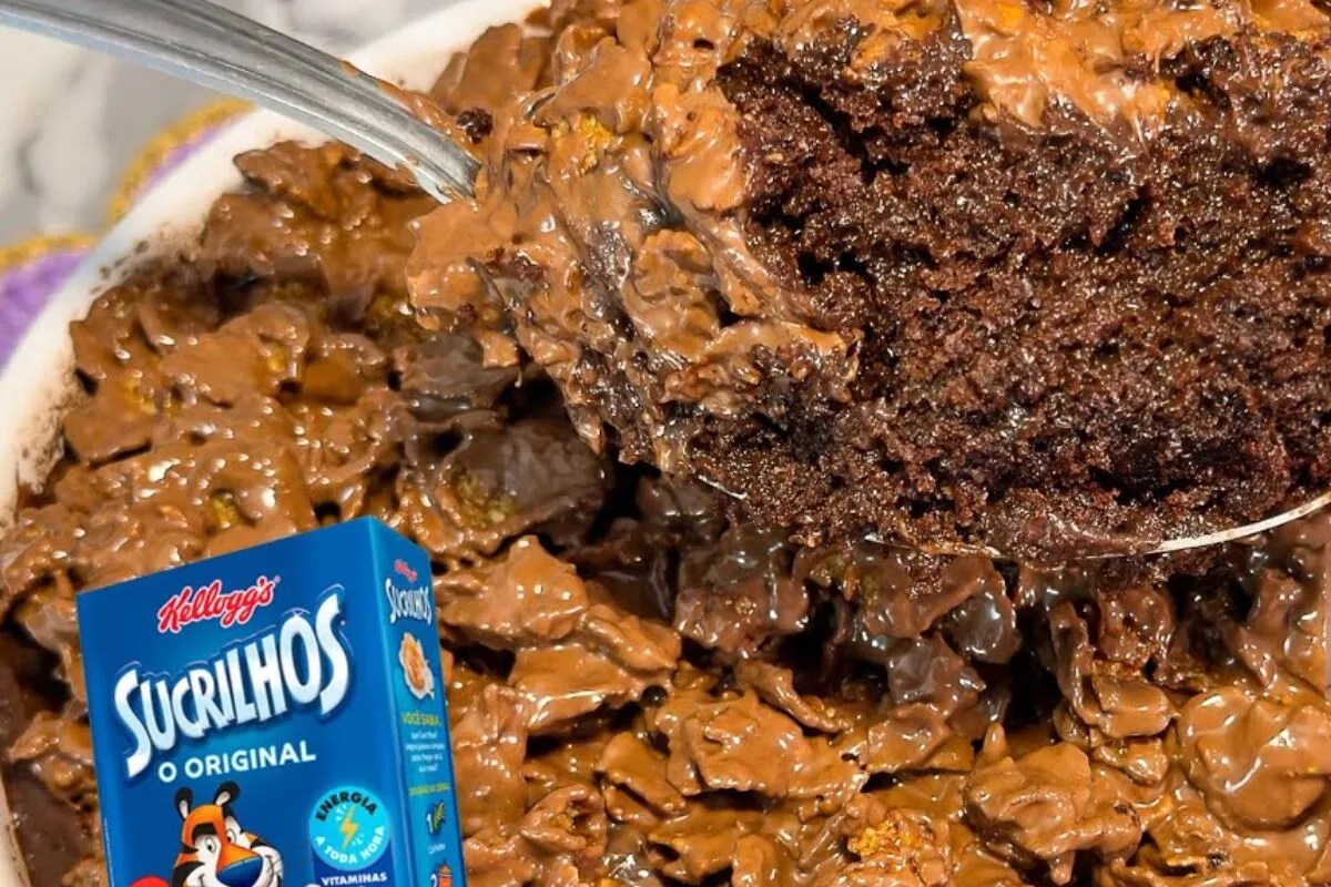 Bolo crocante de chocolate: a receita viral com textura surpreendente que você precisa testar