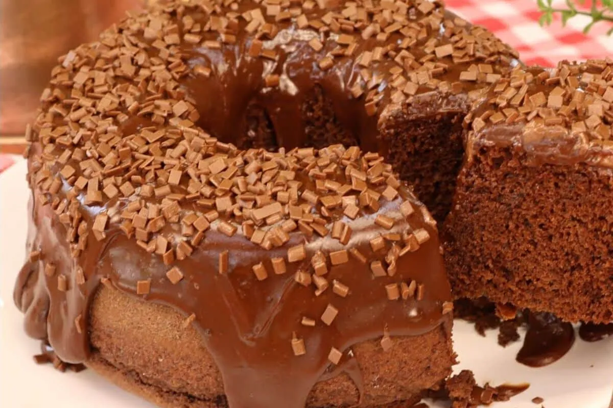 Bolo de chocolate rápido e fácil: sobremesa deliciosa para qualquer hora