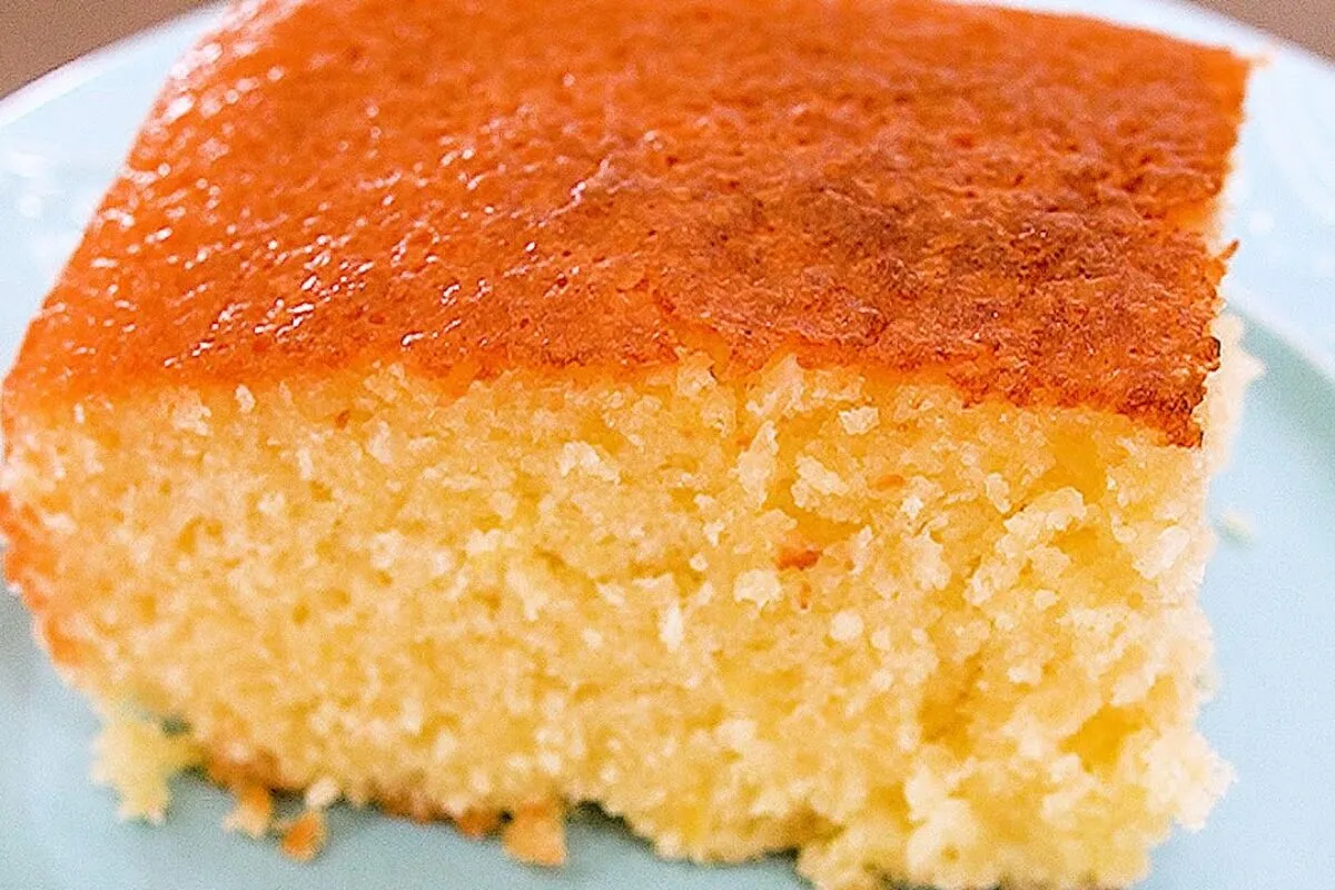 Bolo de laranja fofinho e delicioso que você vai querer fazer hoje mesmo no liquidificador