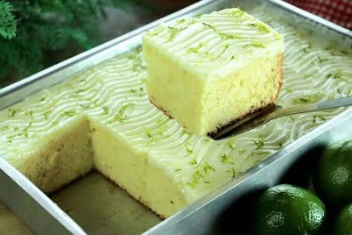 Bolo de limão fofinho: o preparo simples para fazer um bolo molhadinho e para acompanhar seu café