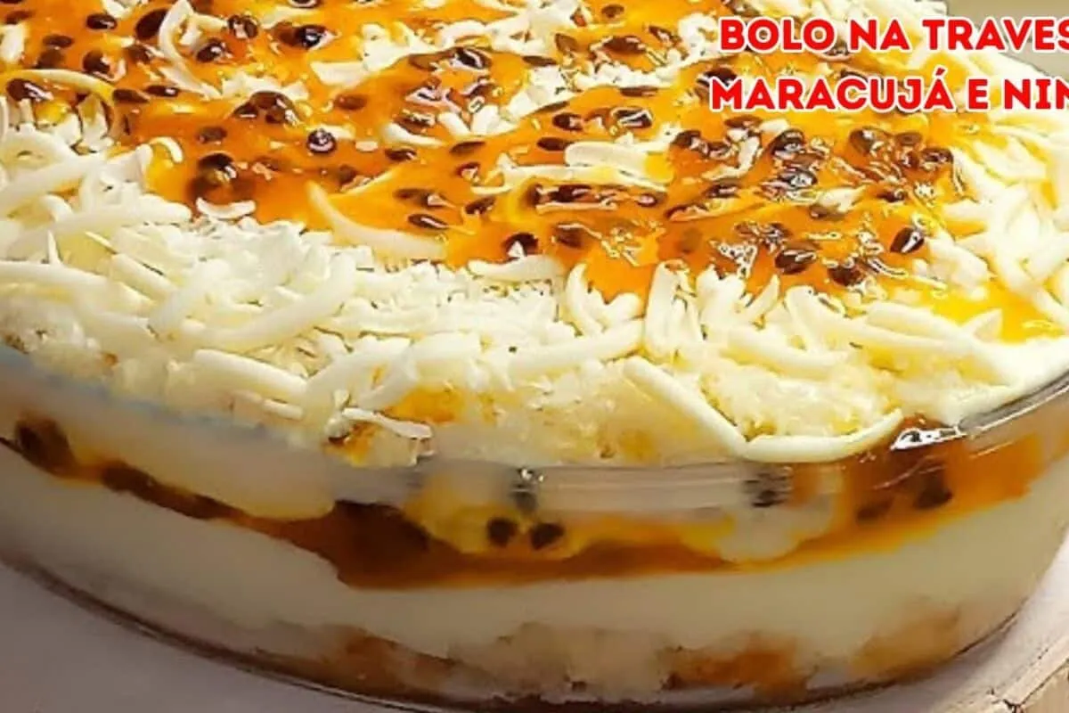 Bolo de maracujá na travessa com leite ninho: uma sobremesa especial, fácil de fazer e surpreendente