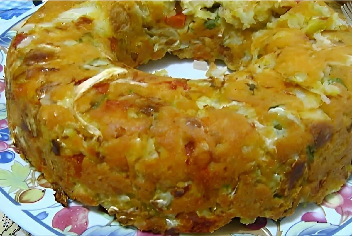 Bolo de repolho com legumes um bolo salgado saudável e prático as crianças adoram