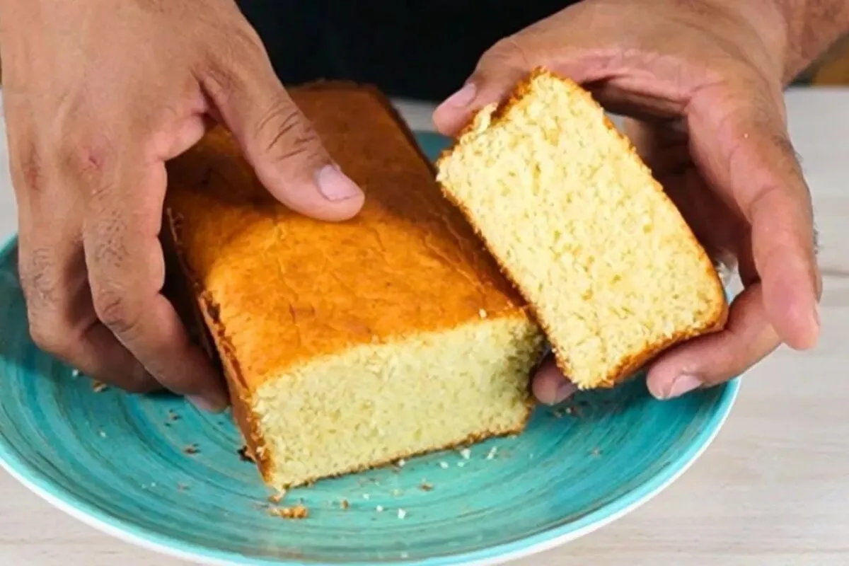 Bolo fit de banana muito fácil de fazer que não vai farinha nem açúcar