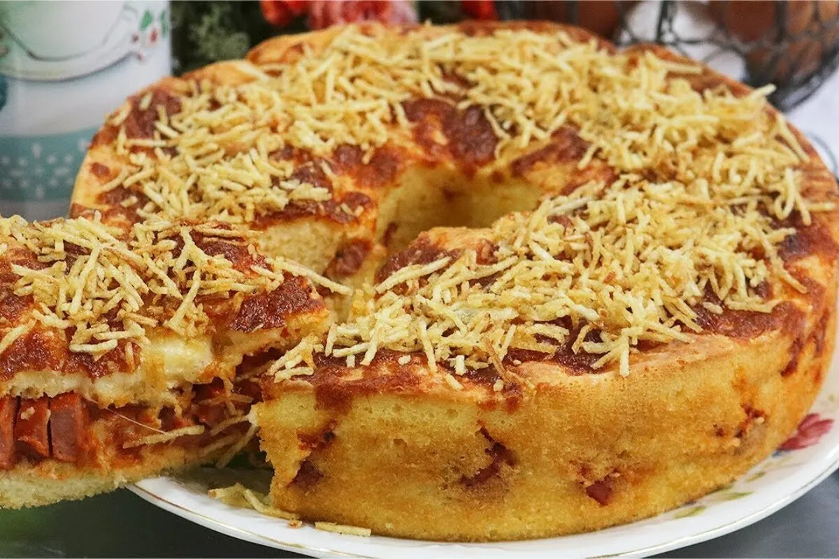 Bolo salgado fofinho e muito saboroso para seu café da tarde ou substituir o jantar