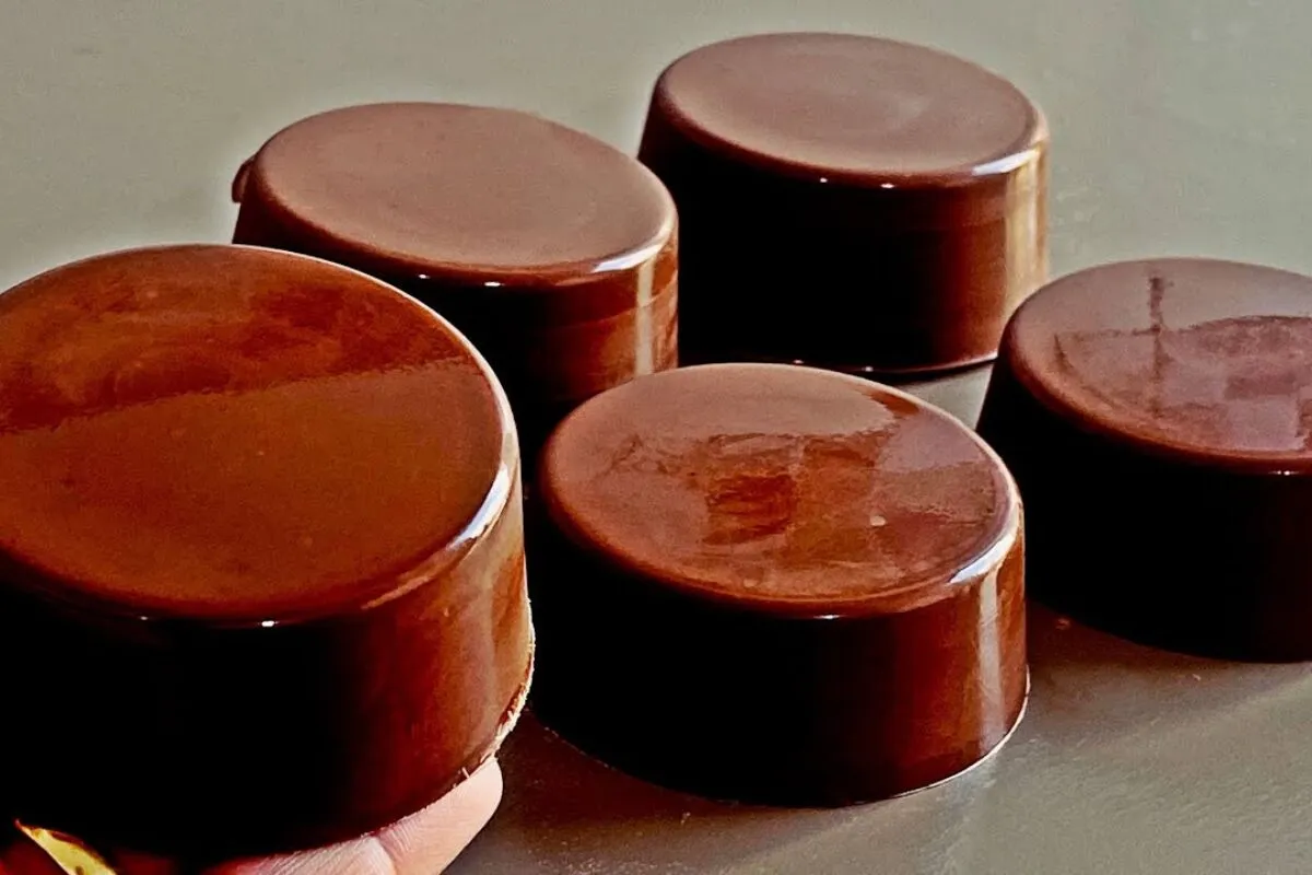 Bombom caseiro com 3 ingredientes para fazer a alegria de todo mundo na sua casa