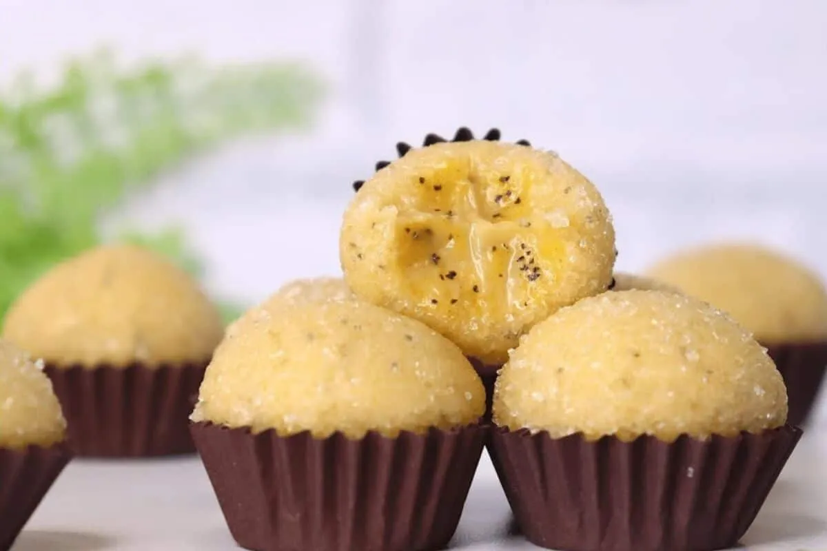 Brigadeiro de maracujá, delicioso e refrescante, que combina o doce com o azedinho da fruta