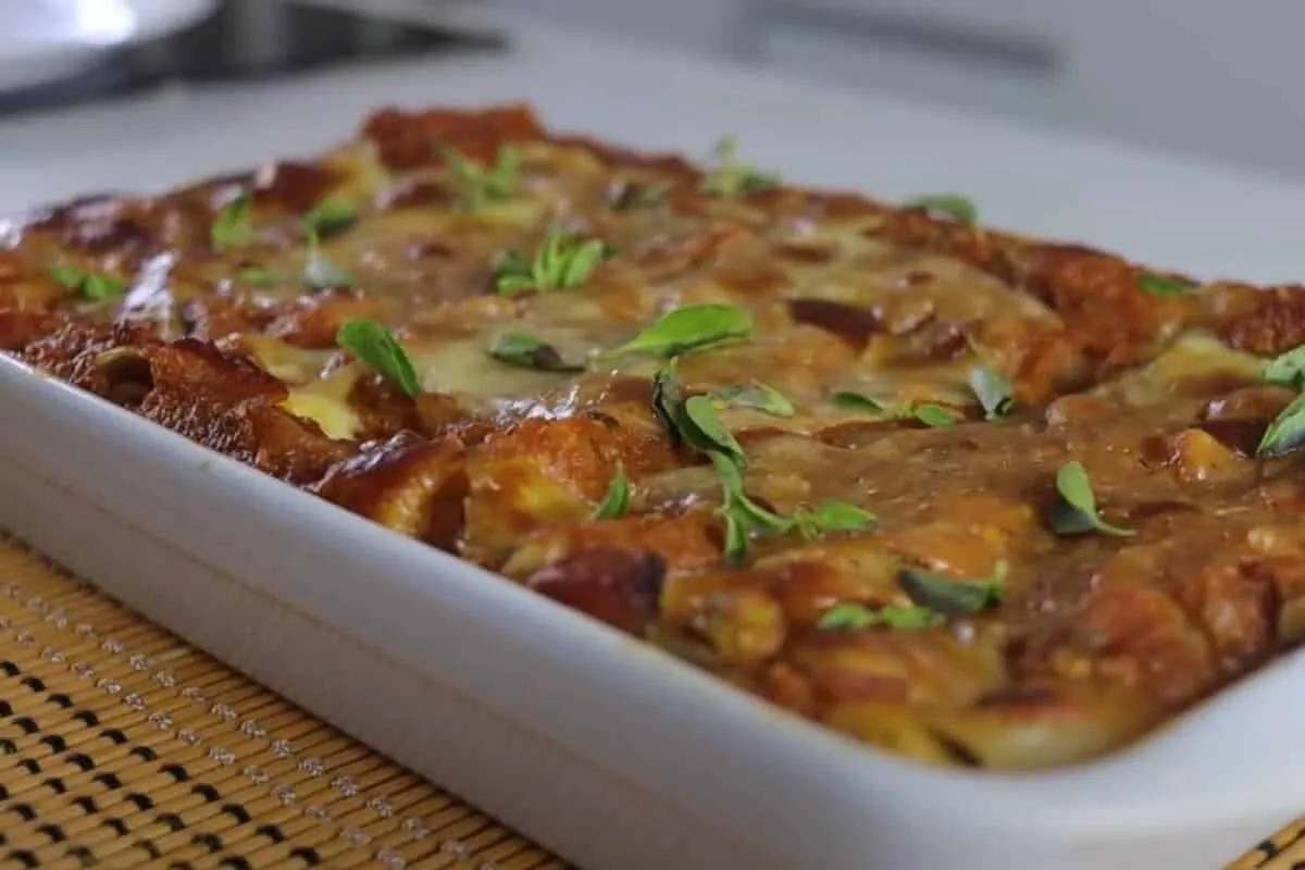 Canelone com massa de lasanha delicioso: sobrou massa? Transforme nessa receita fácil e saborosa