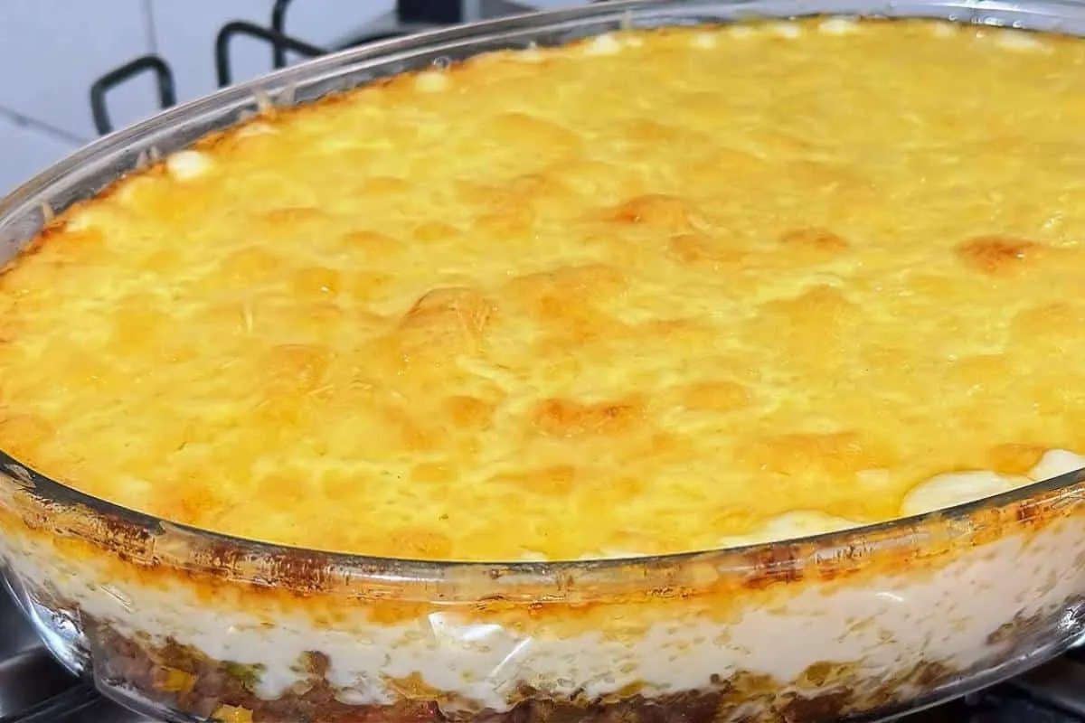 Cardápio de domingo: carne moída gratinada deliciosa e econômica