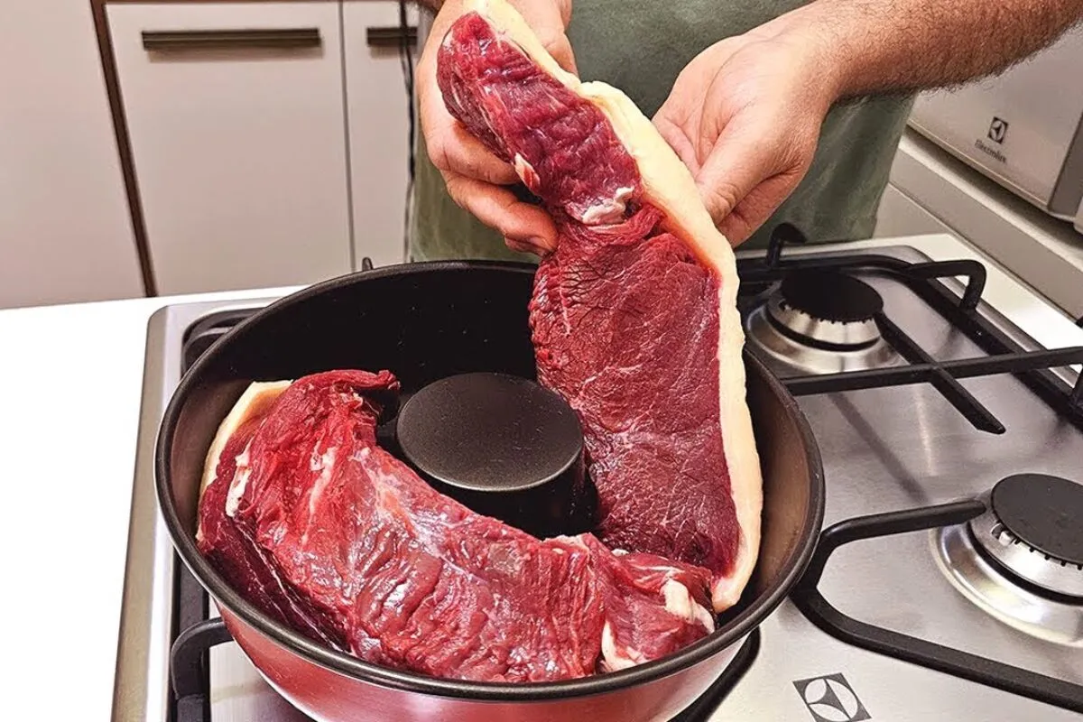 Carne assada no forno maneira fácil e prática para você fazer no fim de semana