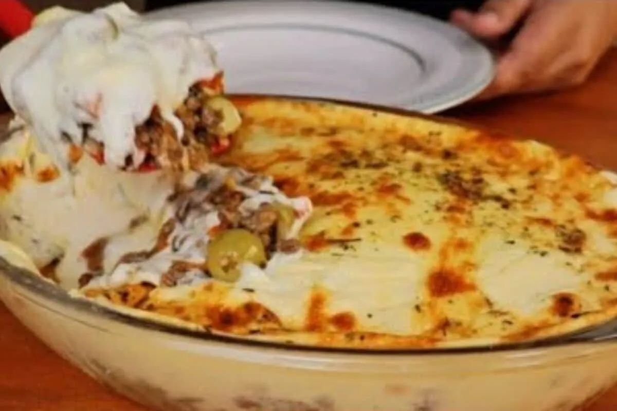 Carne moída com creme de batata, para fazer uma refeição completa e muito suculenta