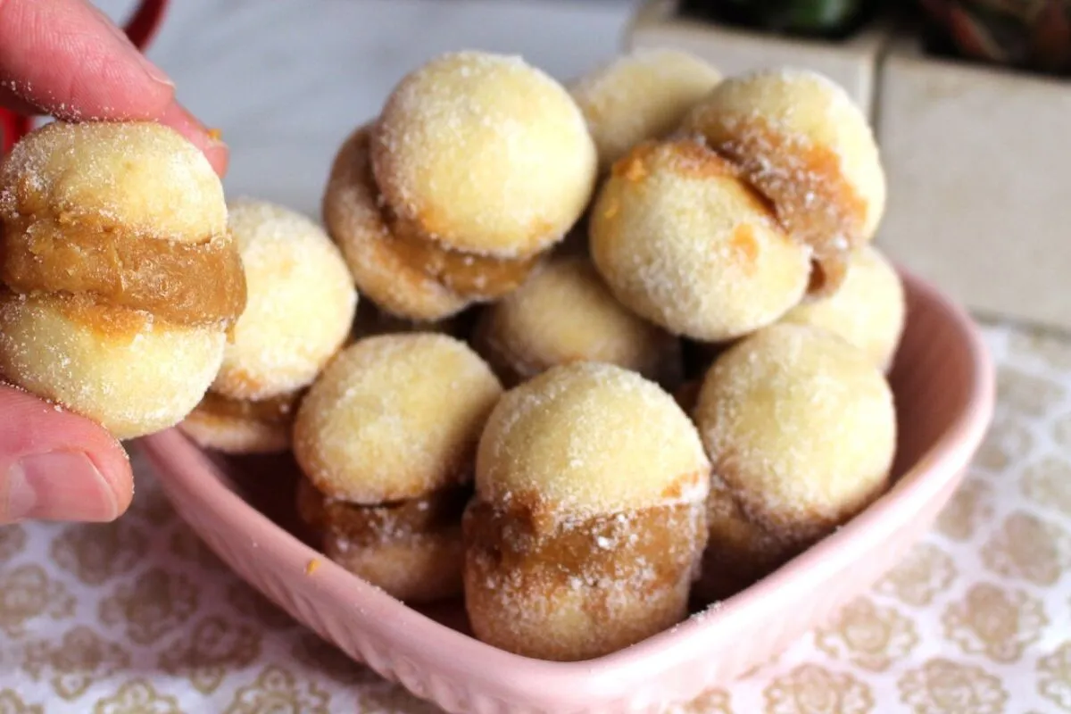 Casadinho de doce de leite para servir como um docinho especial na sua festa de réveillon