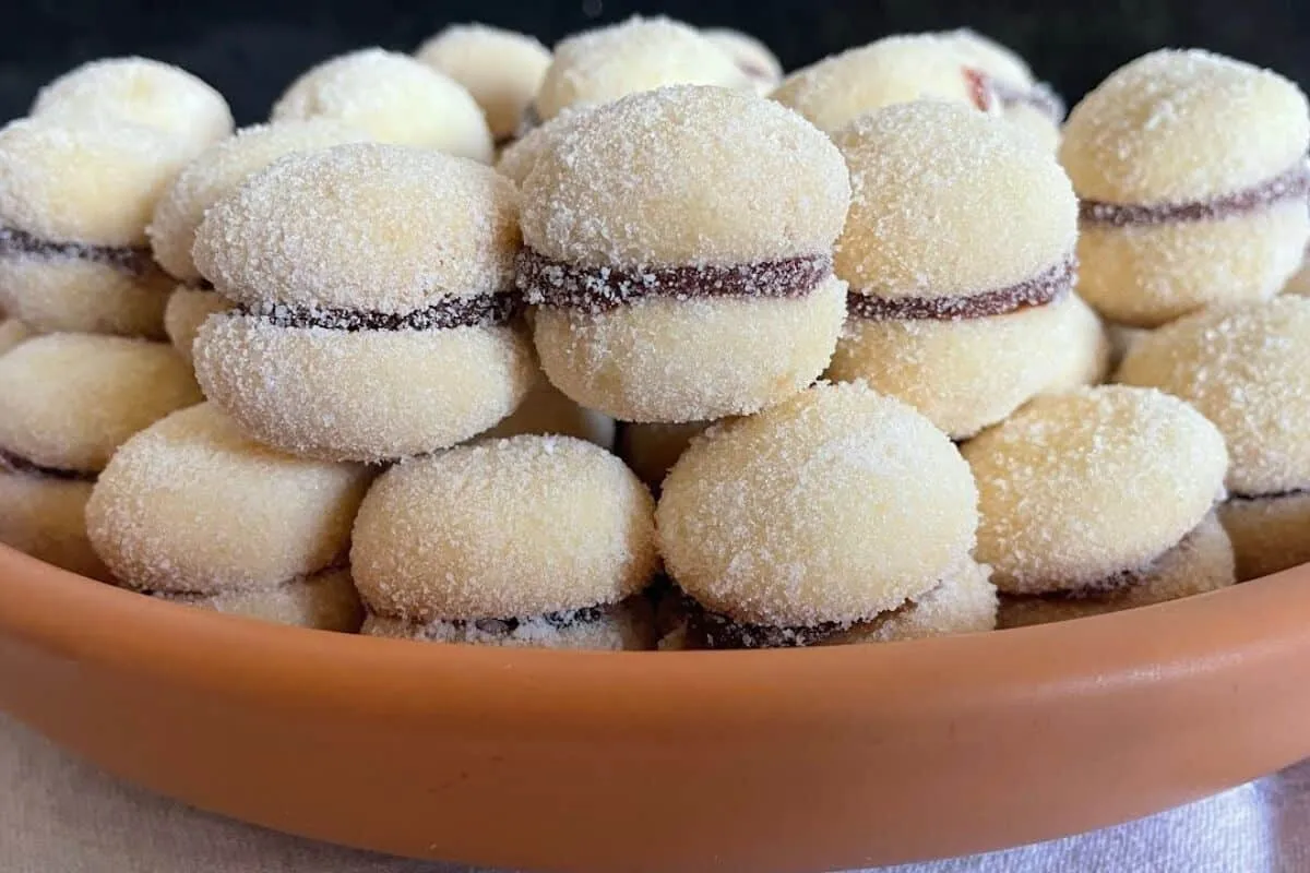 Casadinho de goiabada que derrete na boca, uma receita deliciosa, muito fácil e rápida de preparar