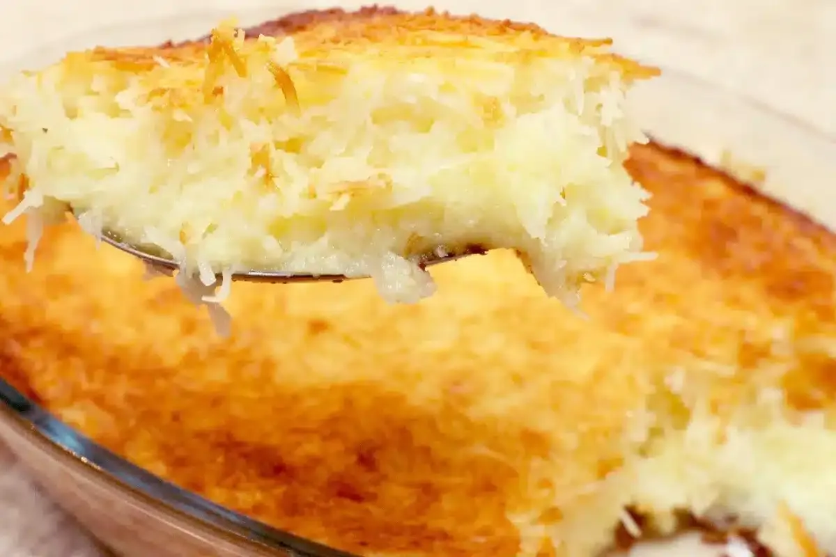 Cocada de forno: faça essa cocada cremosa super fácil, que vai te fazer querer comer de novo de tão saborosa.