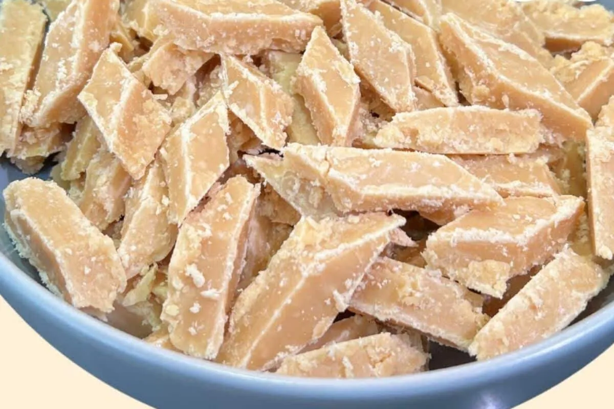 Cocada simples: aprenda a preparar esse doce clássico e tradicional que todo mundo ama de um jeito fácil
