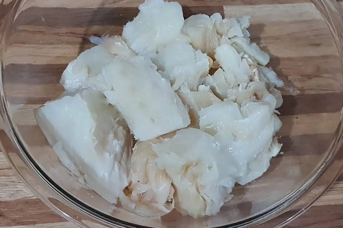 Como dessalgar bacalhau do jeito certo para fazer no almoço de páscoa