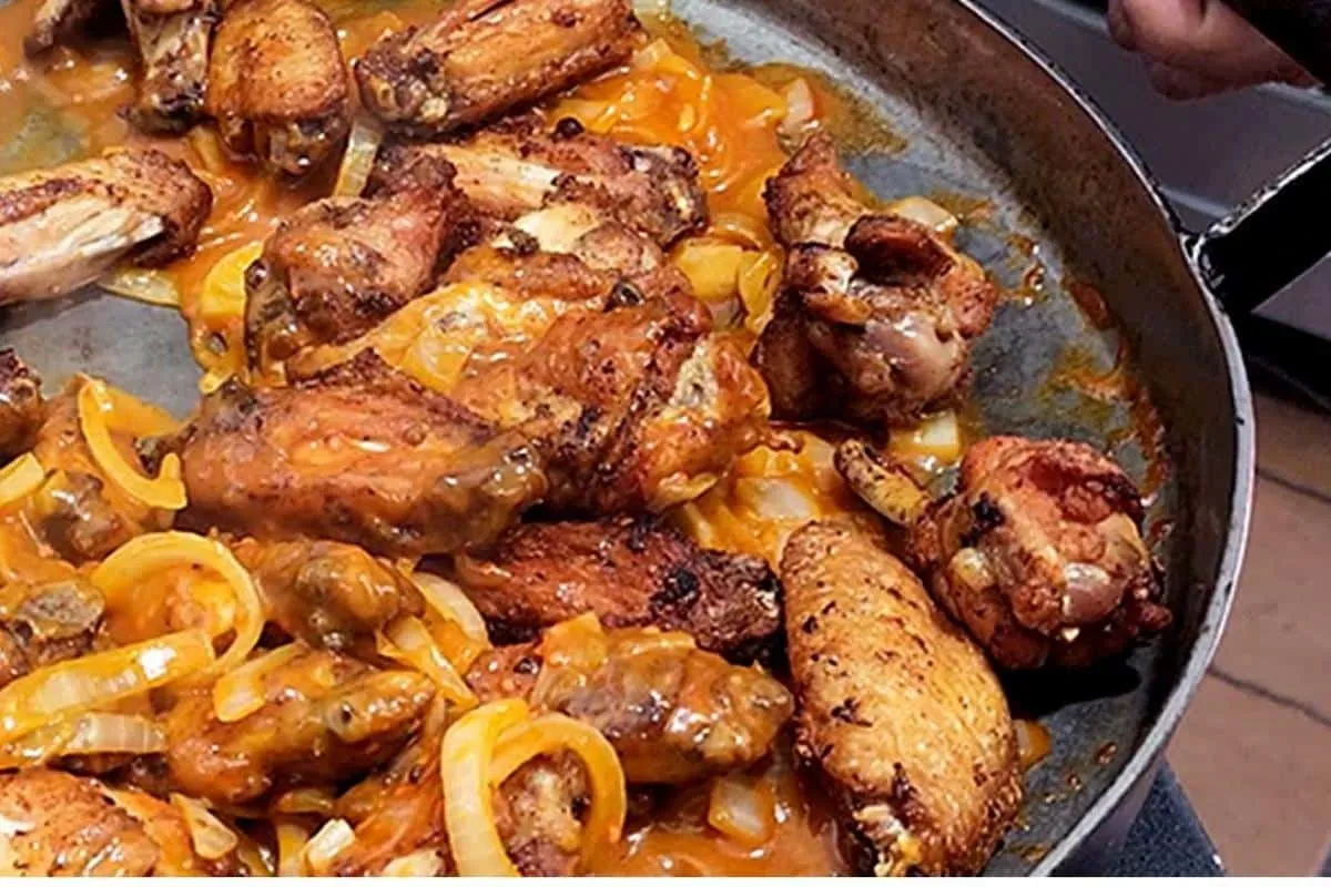 Como fazer asinha de frango na chapa que fica bem suculenta e saborosa