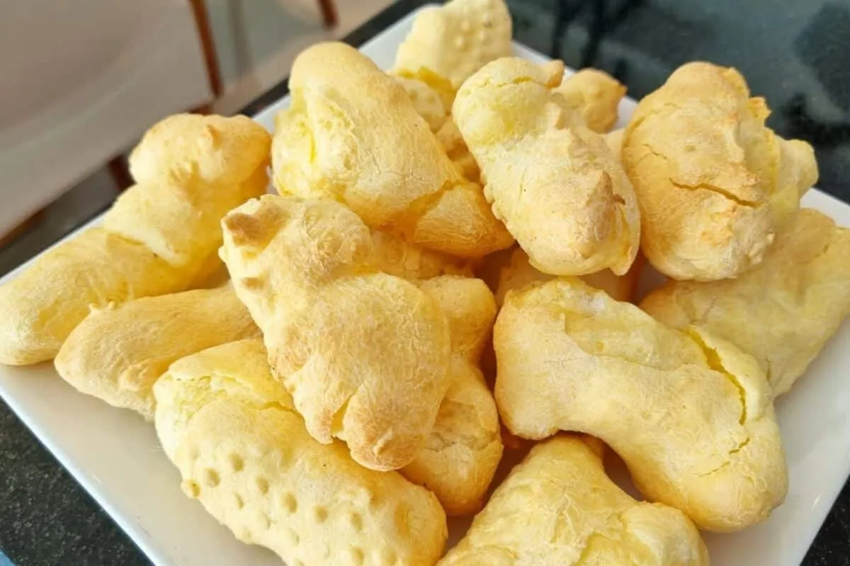 Como fazer biscoito de polvilho mineiro: receita tradicional fácil para a hora do café