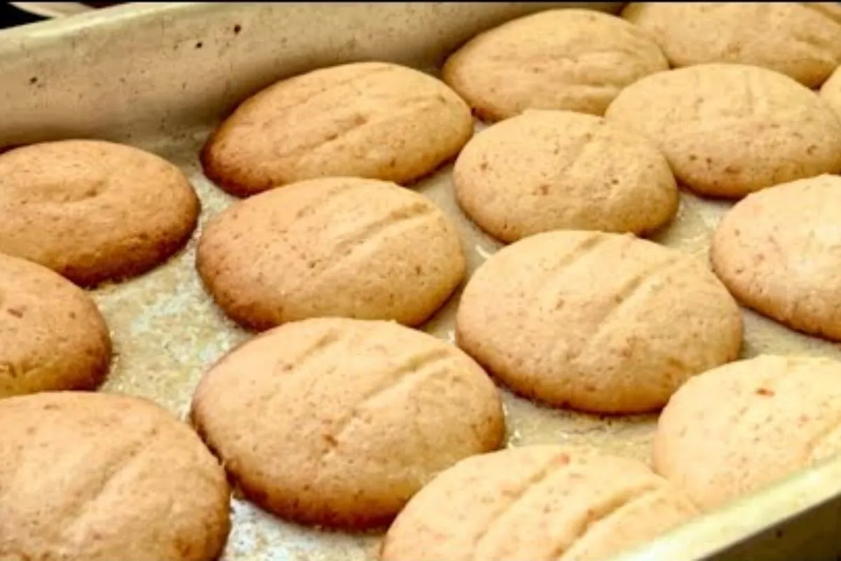 Como fazer bolacha cinco pratos para o chá da tarde: receita de vó para a hora do seu café