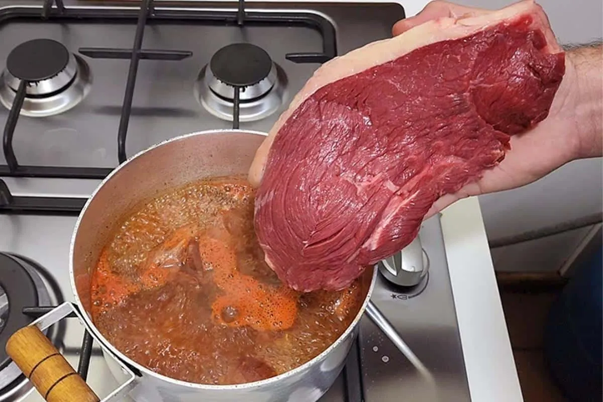 Como fazer carne macia e suculenta para você não comer bife duro neste natal
