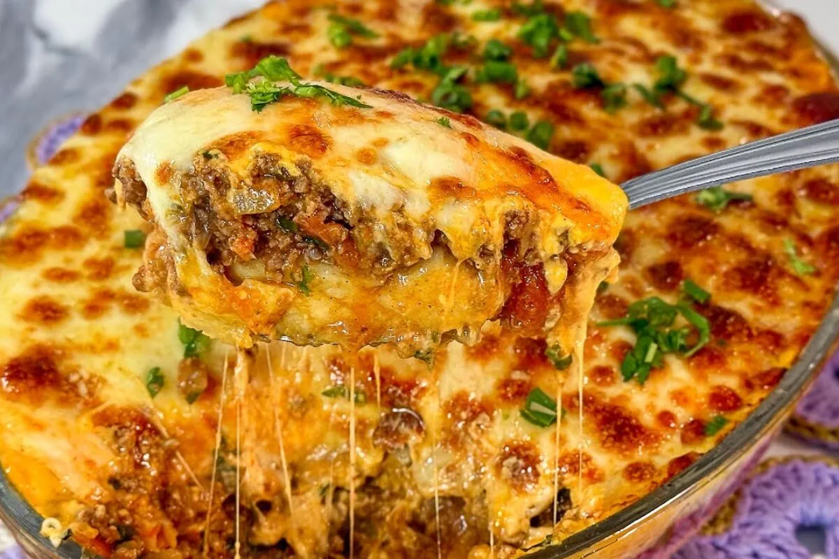 Como fazer carne moída com mandioca do jeito mais gostoso que existe