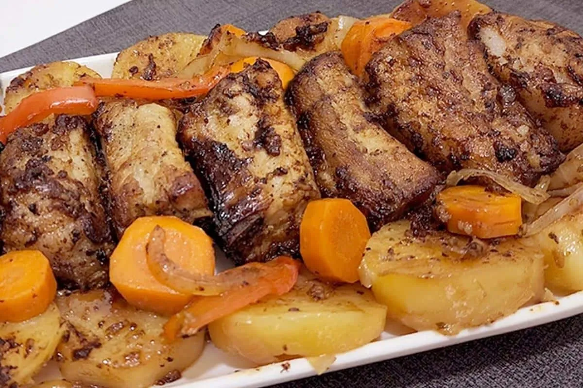 Como fazer costela assada no forno para servir no almoço do primeiro dia do ano novo