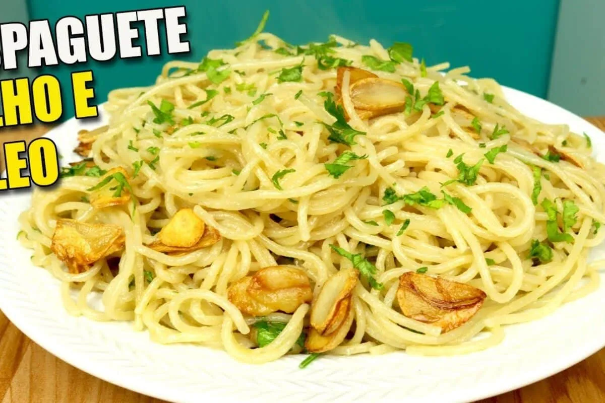 Como fazer espaguete alho e óleo que não gruda e fica igual de restaurante