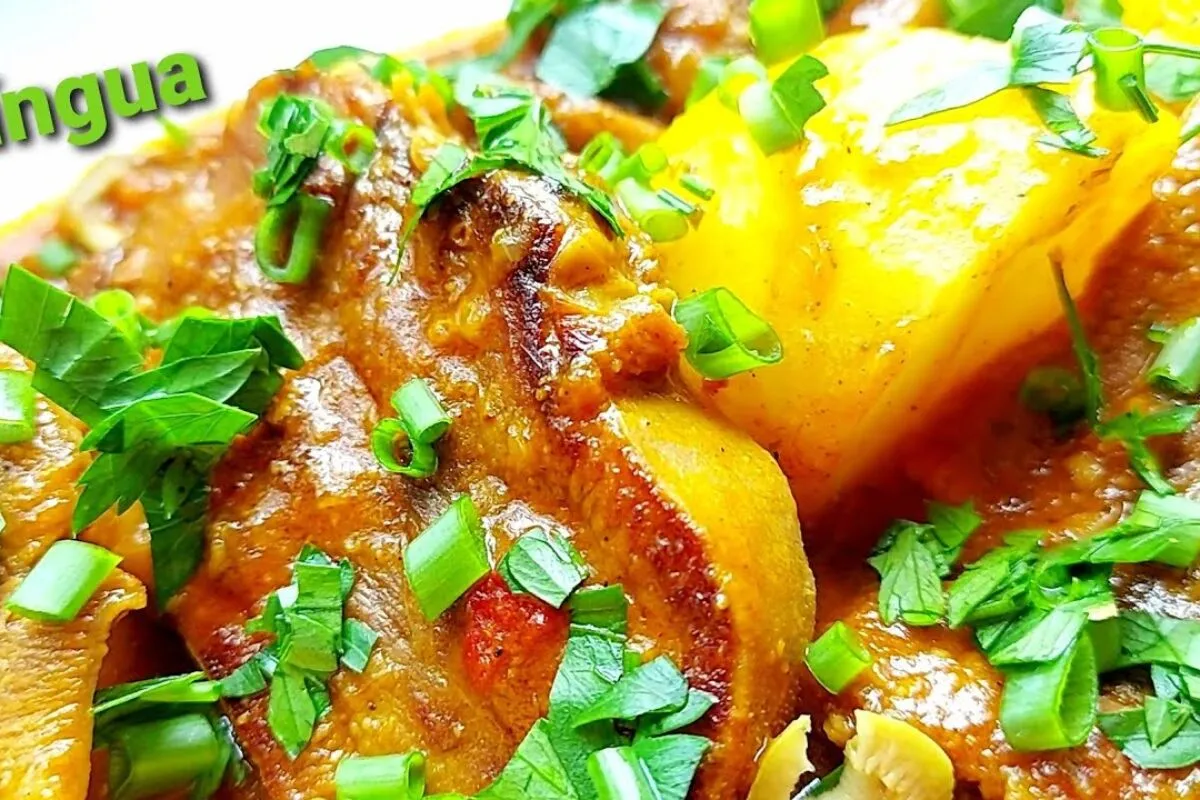 Como fazer língua bovina na panela de pressão com batatas: fica desmanchando na boca de tão macia e saborosa