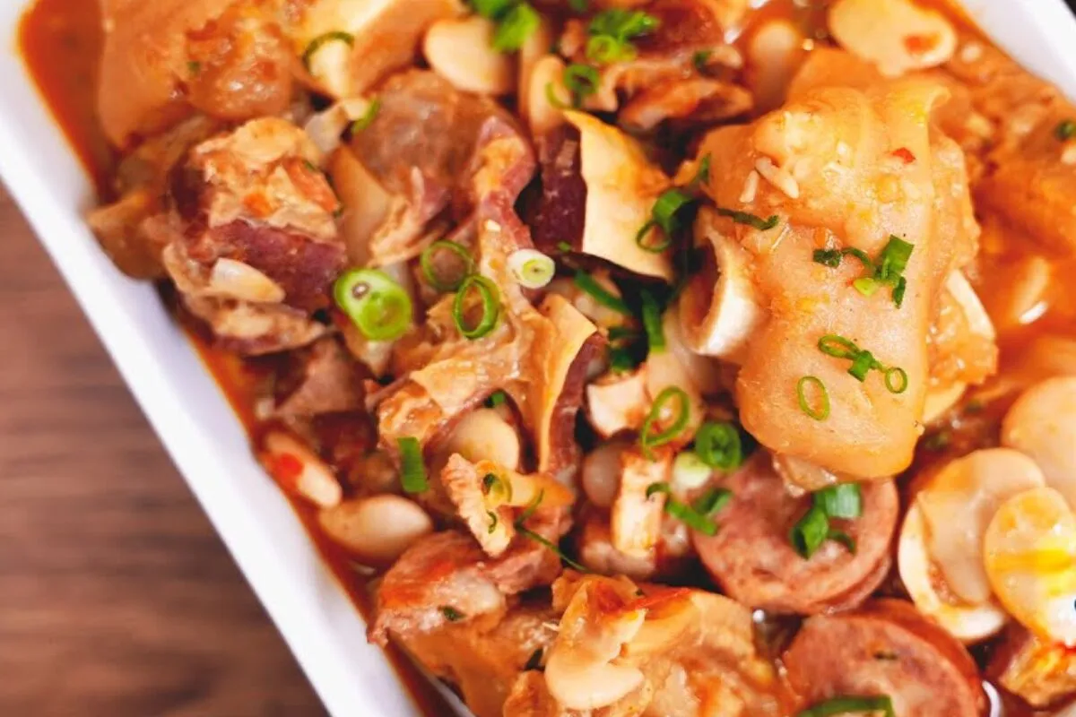 Como fazer mocotó com fava para deixar seu almoço de hoje muito mais saboroso