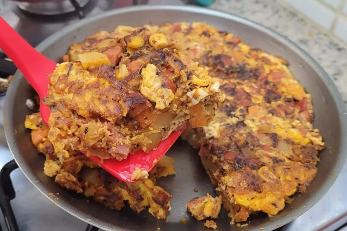 Como fazer omelete para 2 pessoas para comer no lanche ou jantar