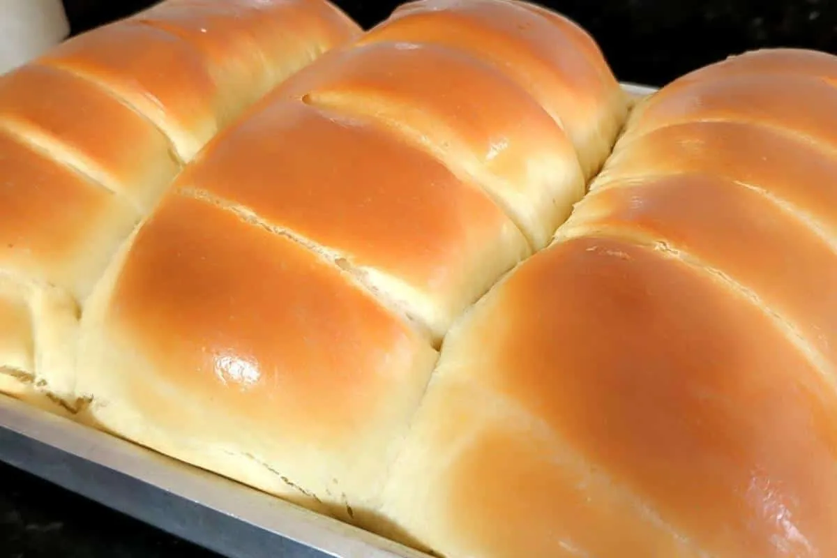 Como fazer pão caseiro fofinho que cresce bastante para o café da tarde